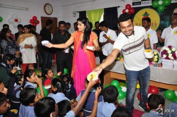 Rashmi Goutham And Getup Srinu At Akshara Kalasha Foundation
